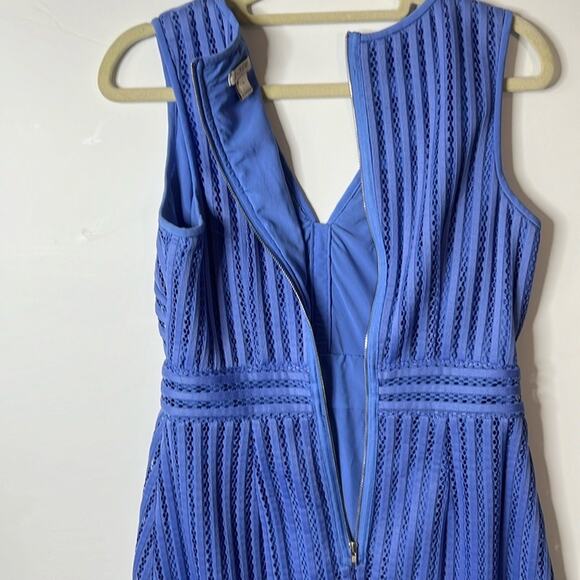 J.CREW PERIWRINKLE EYELET LACE FIT‎ & FLARE DRESS SIZE 0 - Picture 4 of 8